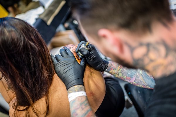 Trouvez votre tatoueur à Nice pour une œuvre unique et personnalisée